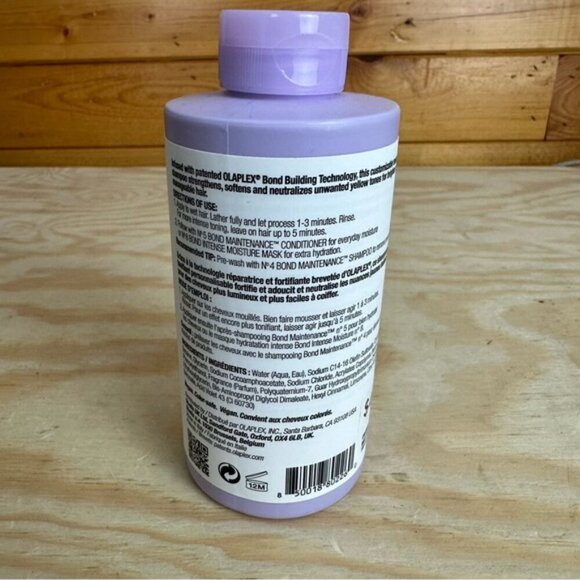 Olaplex No. 4P Blonde Enhancer Toning Shampoo - Picture 2 of 4